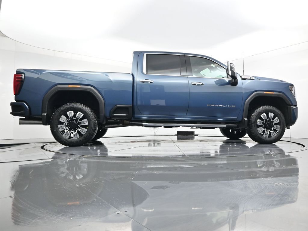 New 2026 GMC Sierra 3500 Denali w/ Denali Reserve Package image 31