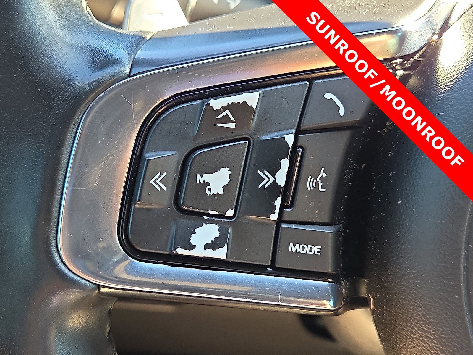 Used 2017 Jaguar F-PACE S image 21