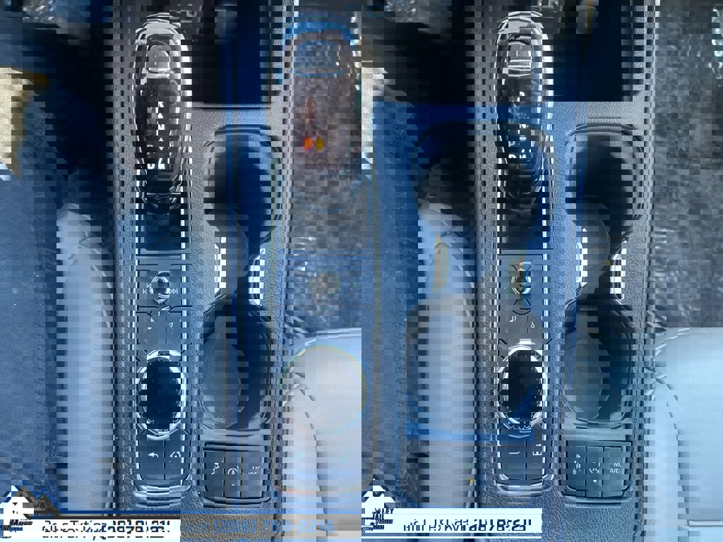 Used 2022 Cadillac XT4 Luxury w/ Cold Weather Package image 29