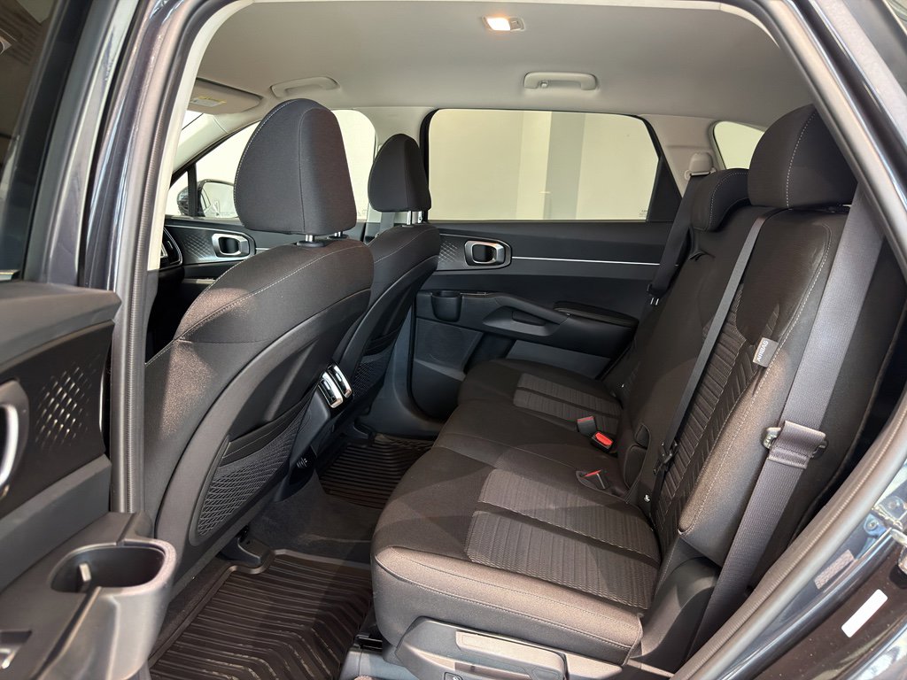 Certified 2026 Kia Sorento LX image 19