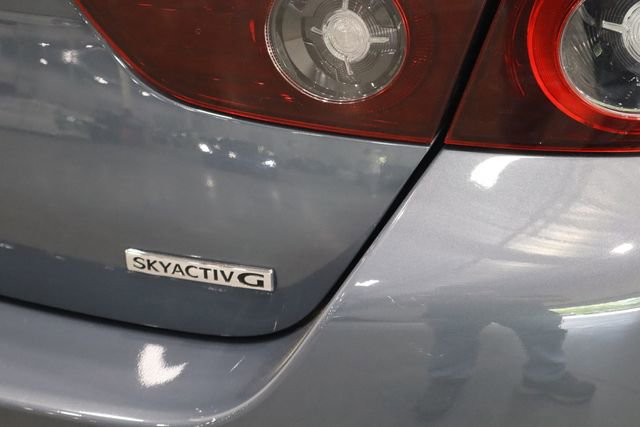 Used 2023 MAZDA MAZDA3 s image 46