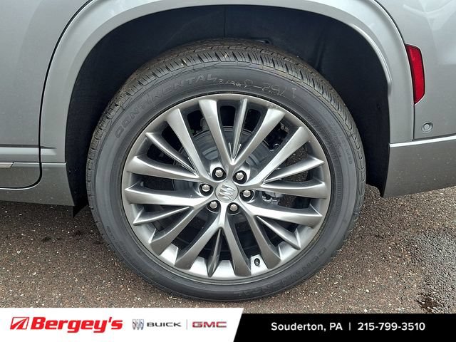New 2026 Buick Enclave Avenir w/ Super Cruise Package FWD image 5
