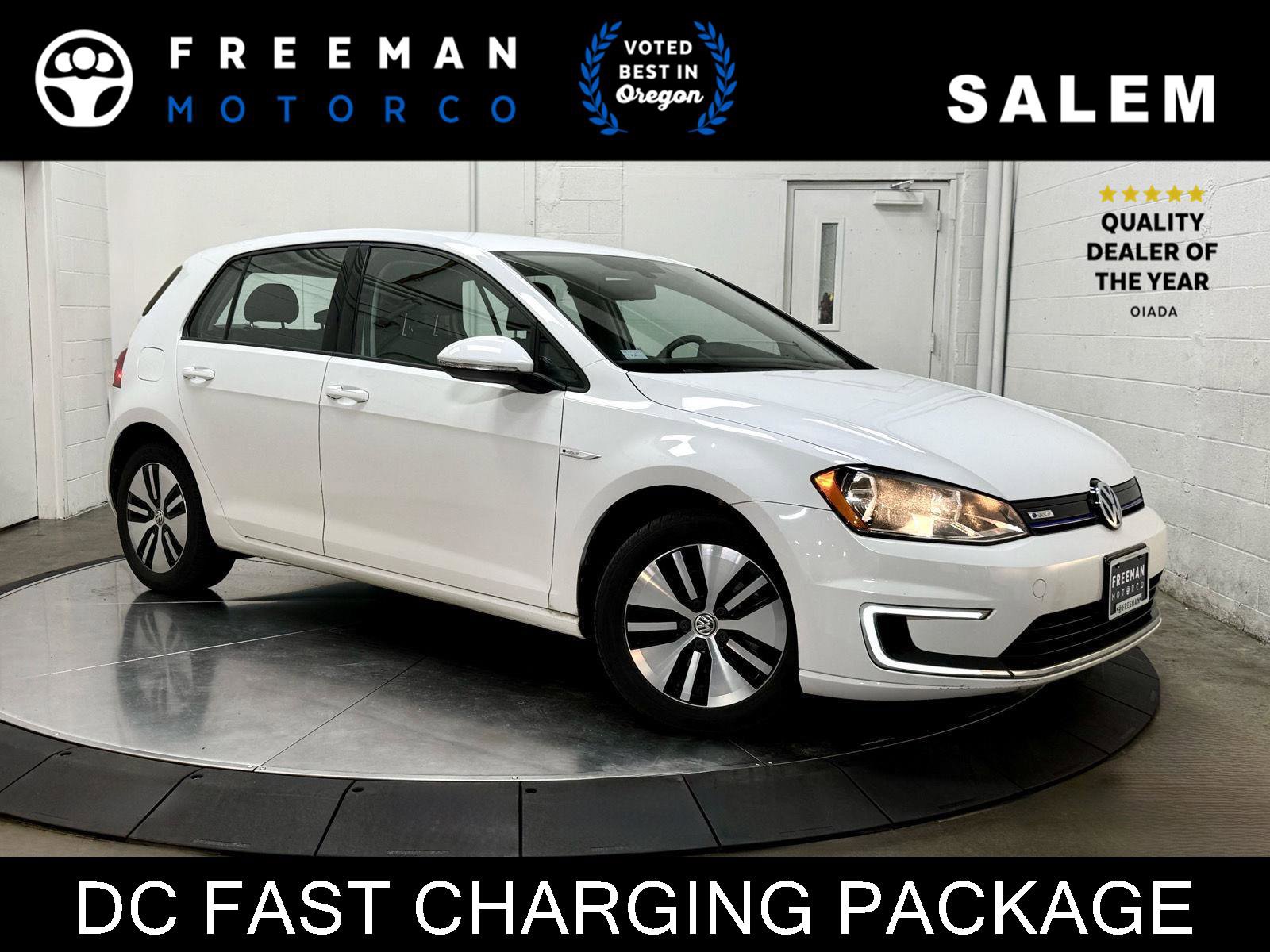 Used 2016 Volkswagen e-Golf SE w/ DC Fast Charging Package FWD image 1