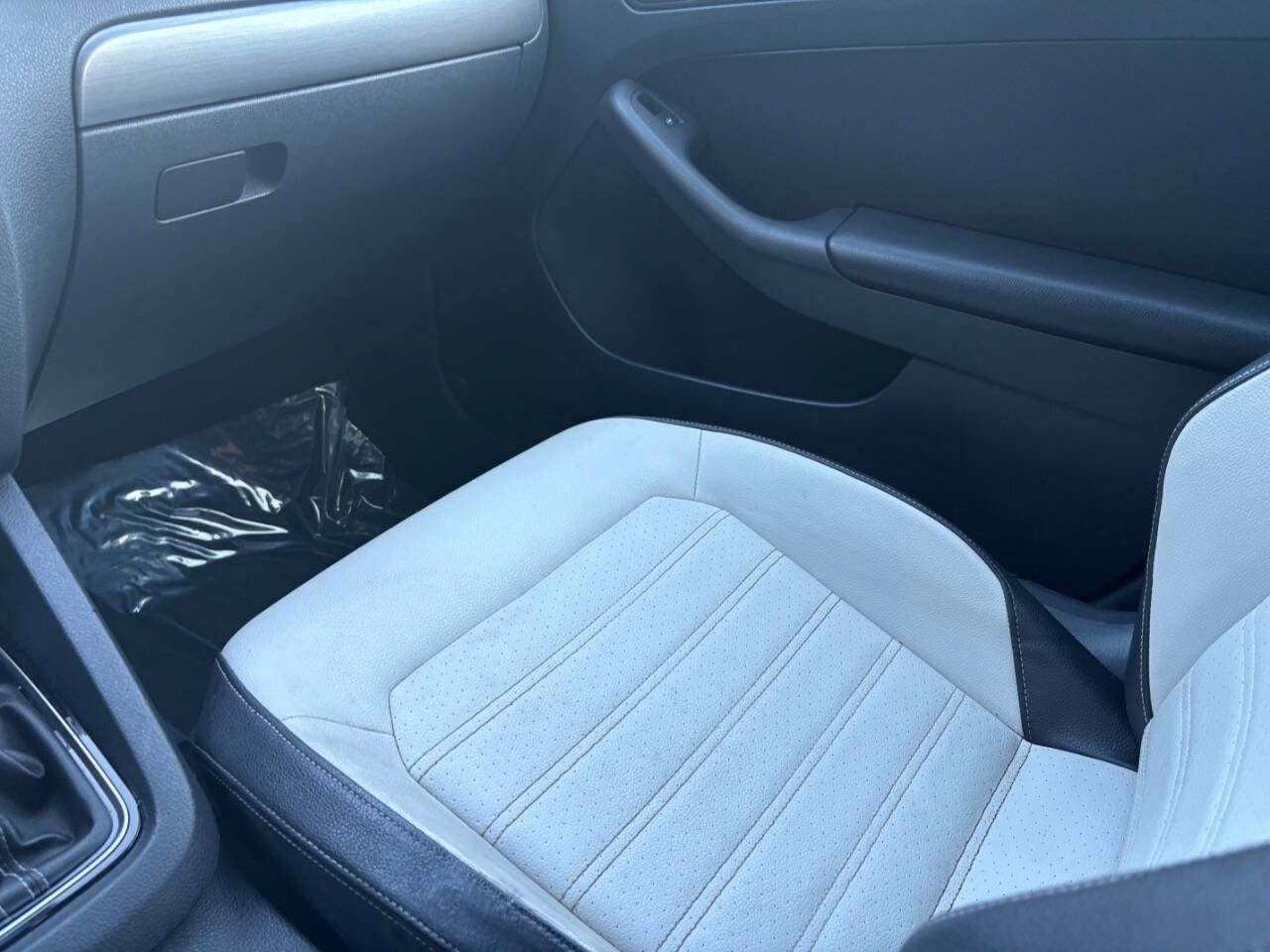 Used 2016 Volkswagen Jetta Sport image 20