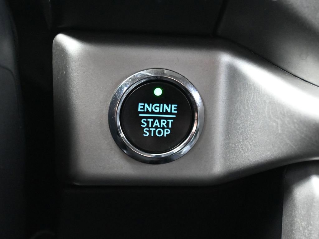 Used 2022 Ford Expedition XLT image 24