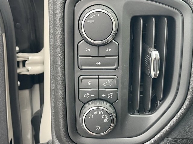 New 2026 Chevrolet Silverado 2500 Custom w/ Custom Value Package image 27