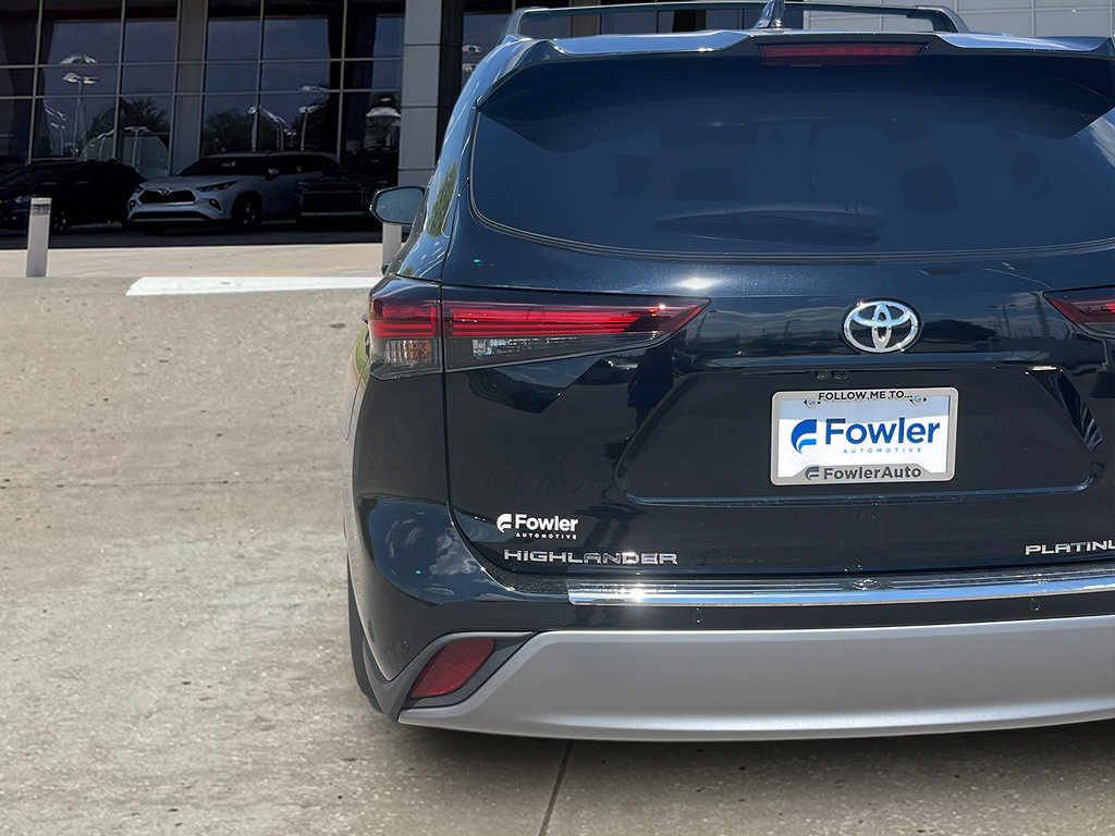 New 2026 Toyota Highlander Platinum AWD/4WD image 29
