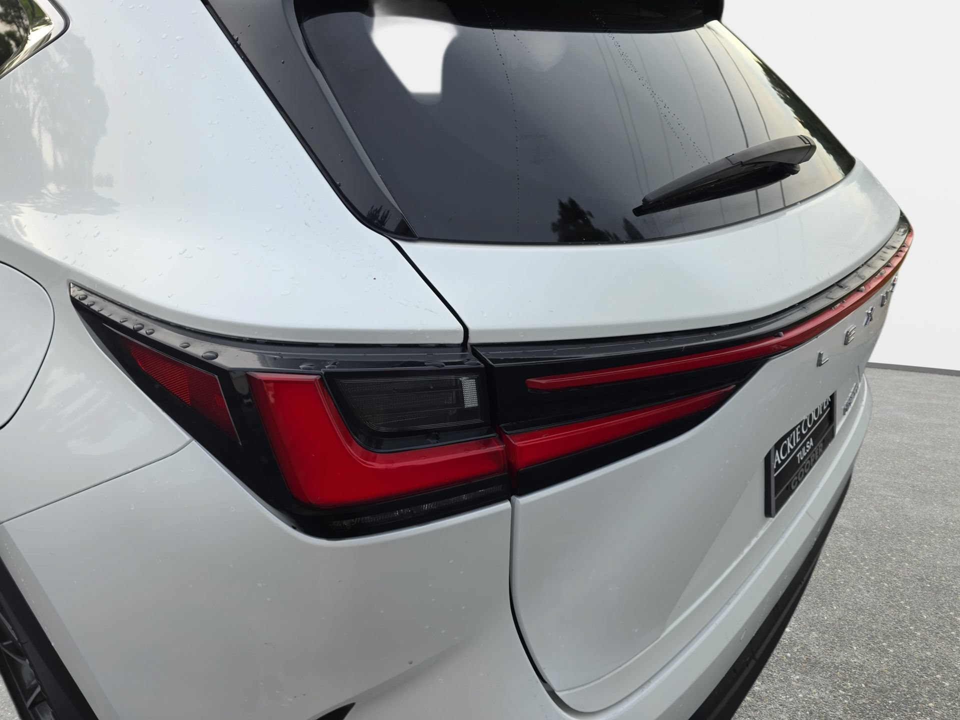 Used 2025 Lexus NX 250 FWD image 33