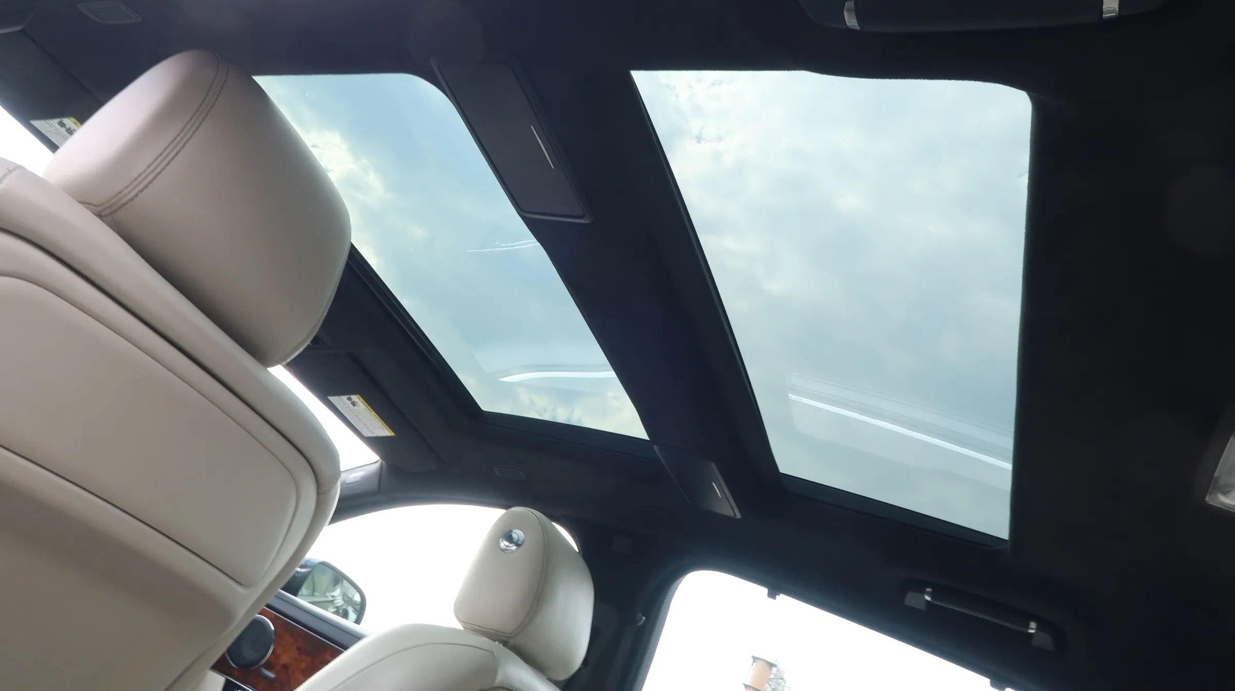 Used 2019 Jaguar XJ L Portfolio image 44