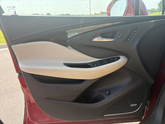 Used 2019 Buick Envision Premium w/ Driver Confidence Package AWD/4WD image 36