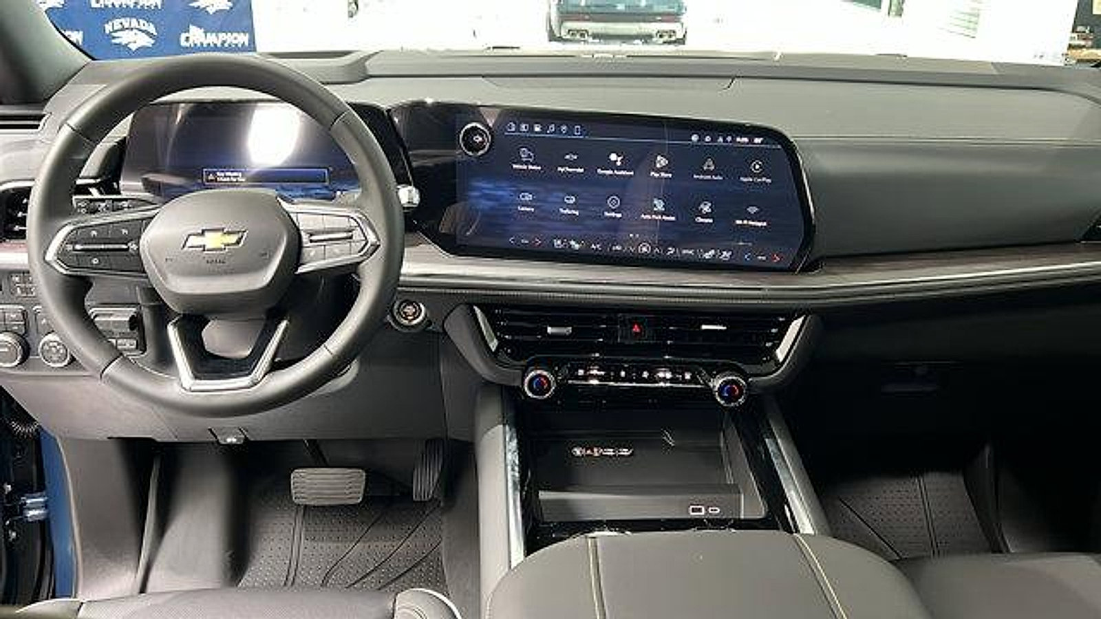 New 2026 Chevrolet Suburban Premier w/ Sun And Tow Package AWD/4WD image 15