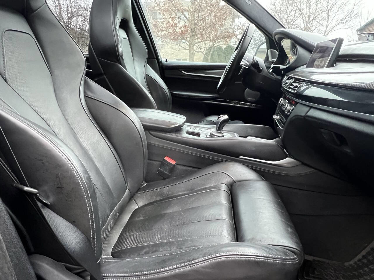Used 2016 BMW X5 M image 32