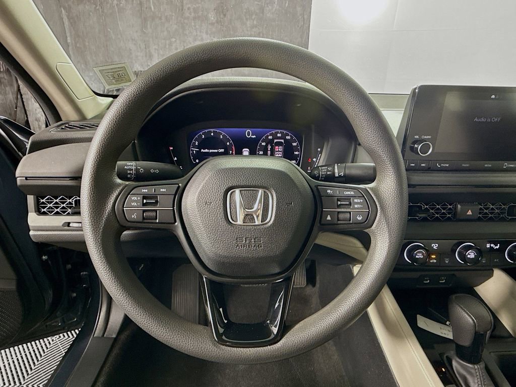 Used 2023 Honda Accord LX image 10