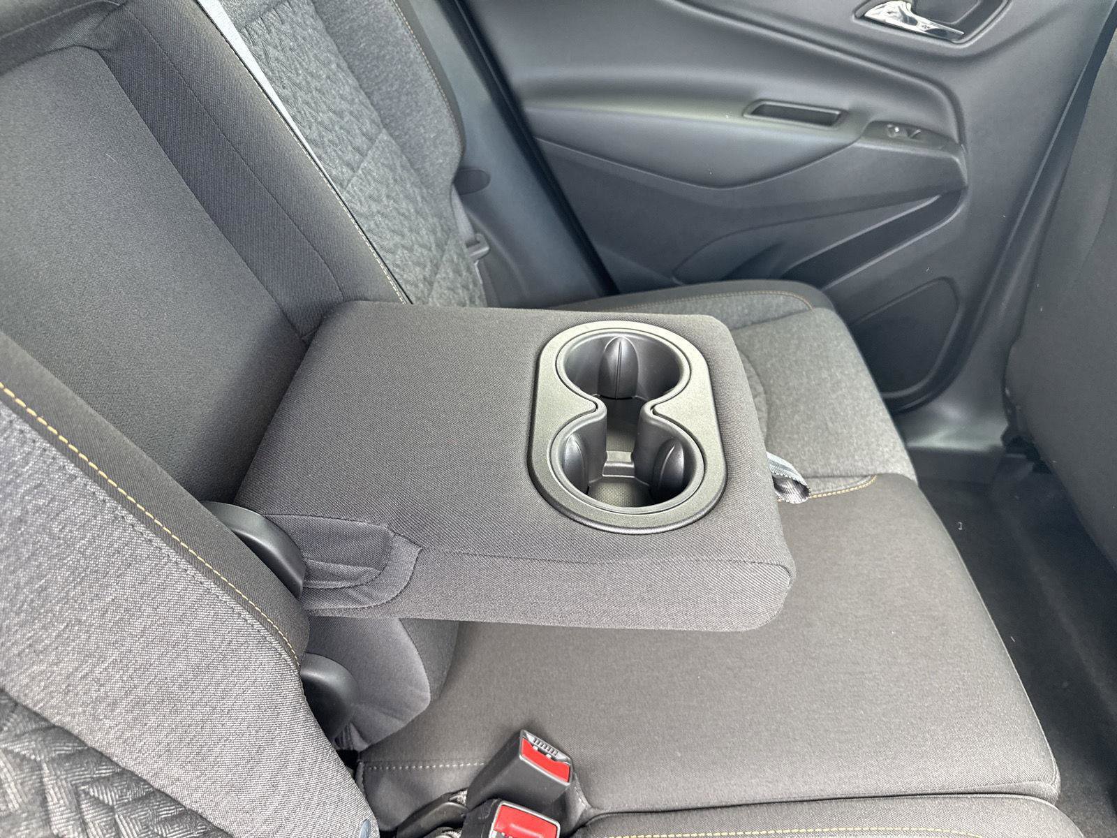 Used 2023 Chevrolet Equinox LT FWD image 15