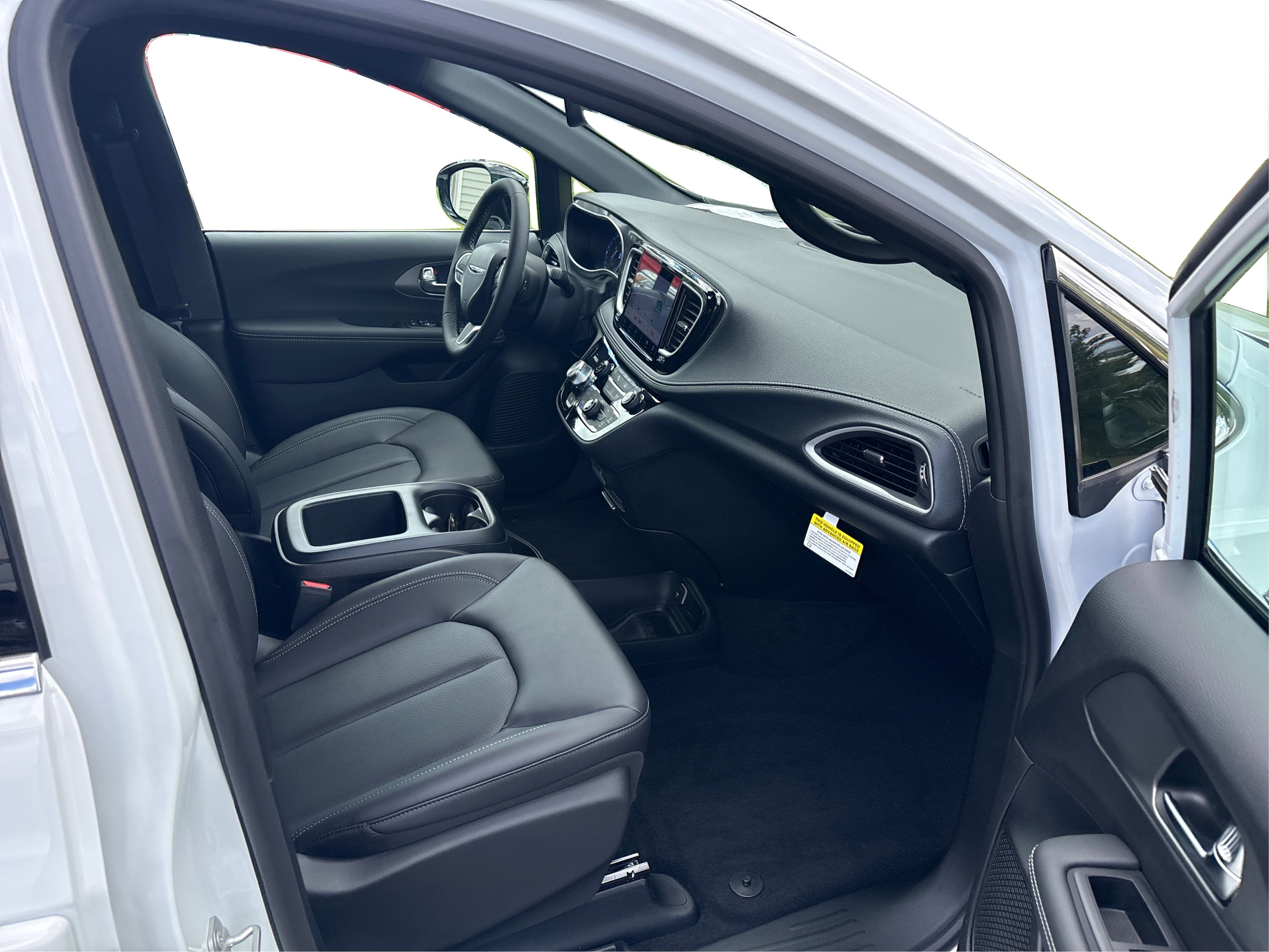 New 2026 Chrysler Pacifica Select image 19