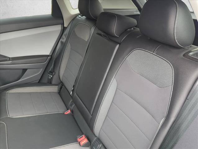 Used 2023 Volkswagen Taos SE FWD image 20