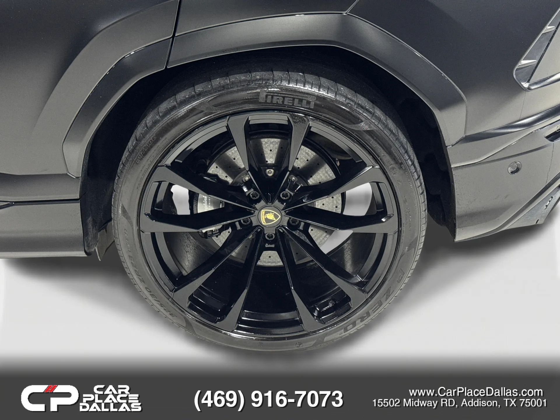 Used 2021 Lamborghini Urus AWD/4WD image 46