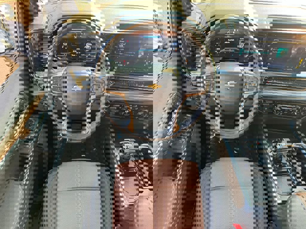 Used 2023 Chevrolet Silverado 1500 High Country w/ High Country Premium Package image 18