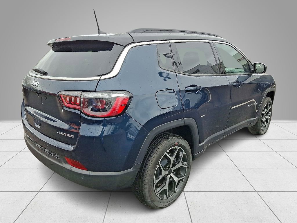 New 2026 Jeep Compass Limited image 4