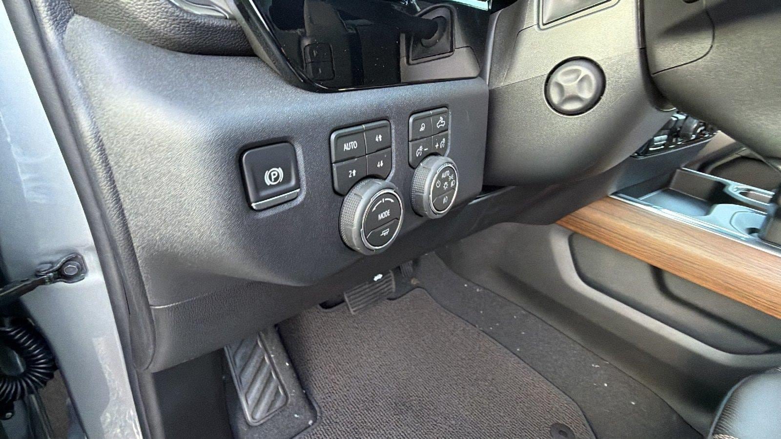 New 2026 Chevrolet Silverado 1500 High Country w/ Z71 Off-Road Package AWD/4WD image 21