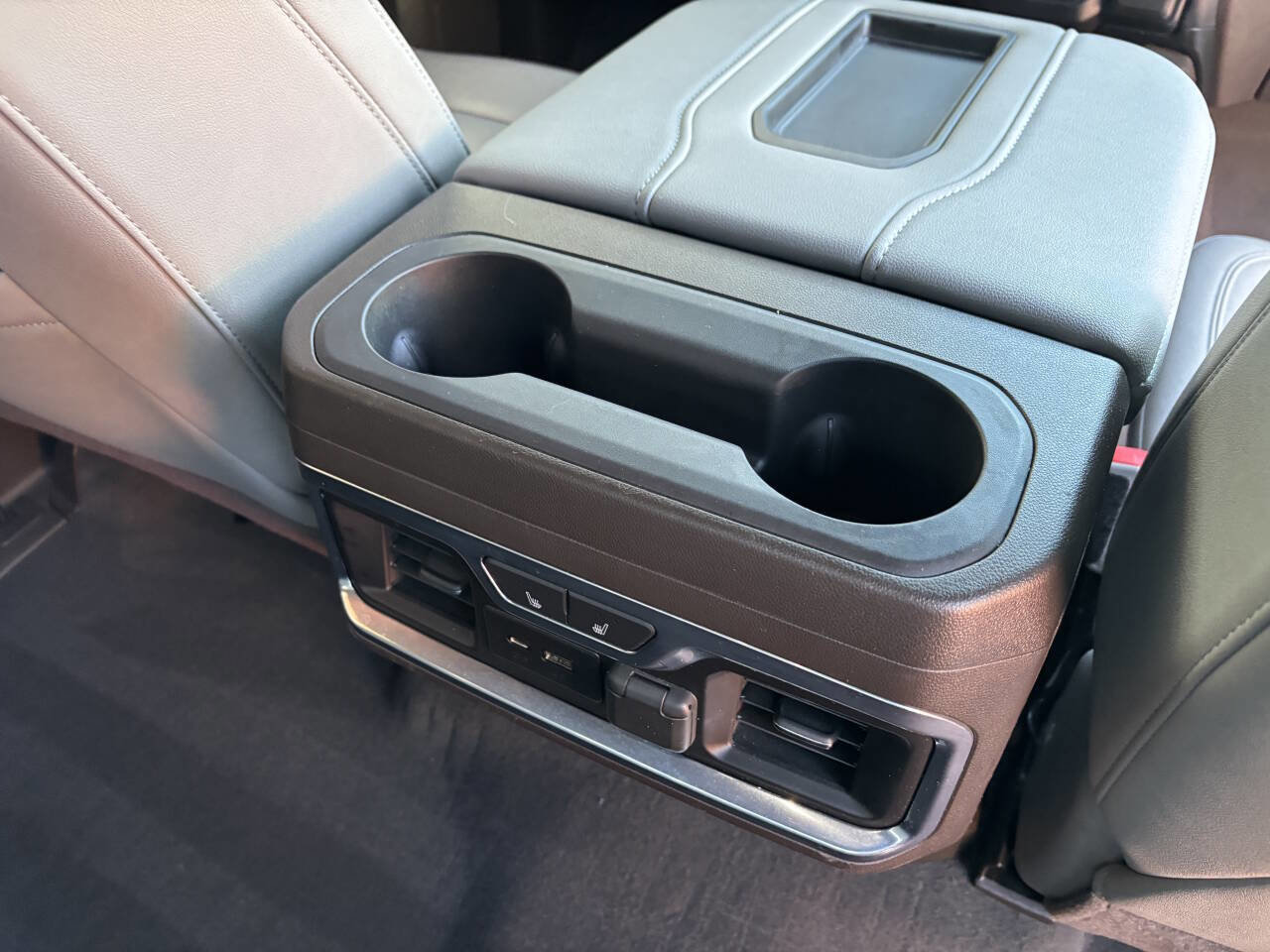 Used 2021 GMC Sierra 1500 SLT image 33