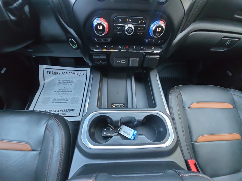 Used 2020 GMC Sierra 1500 AT4 w/ AT4 Premium Package image 11