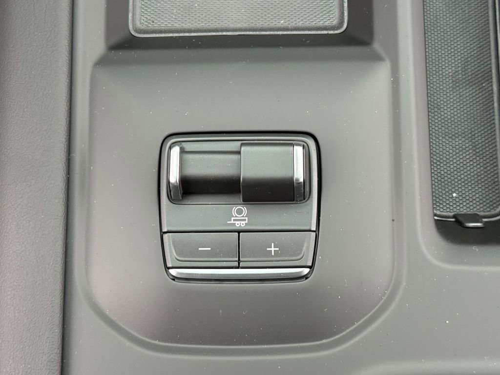 New 2026 GMC Sierra 3500 Denali w/ Denali Reserve Package image 35