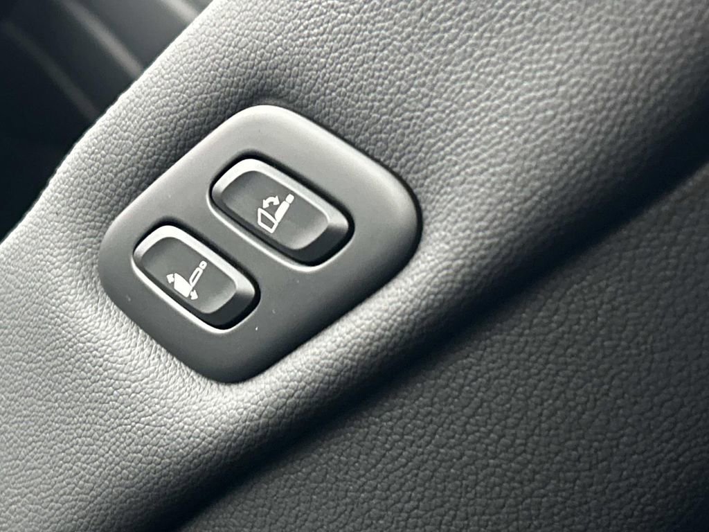New 2026 Genesis GV80 2.5T Select image 23