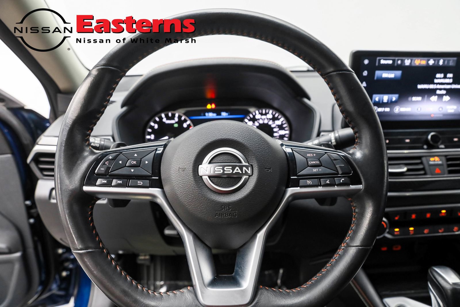 Used 2023 Nissan Altima 2.5 SR w/ SR Premium Package image 10