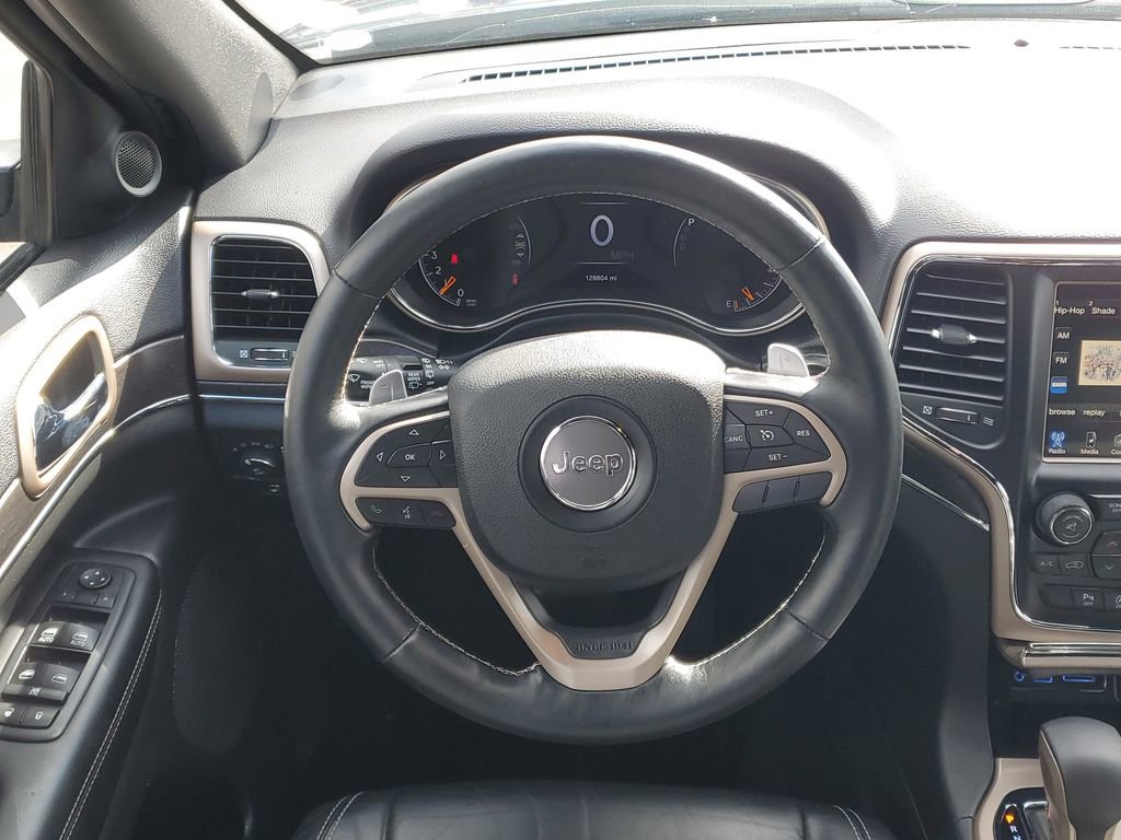 Used 2017 Jeep Grand Cherokee Limited image 28