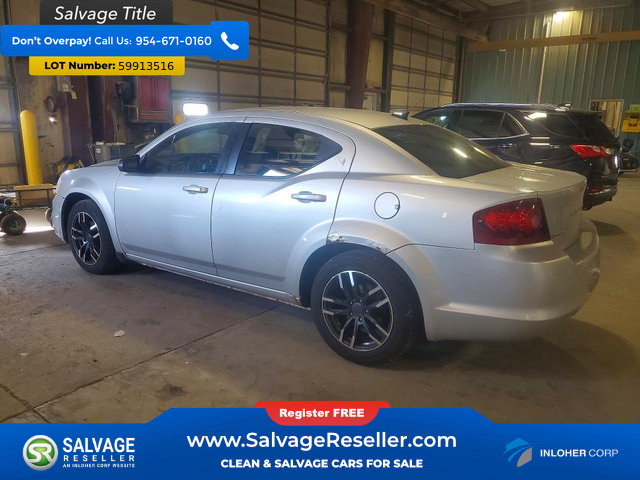 Used 2012 Dodge Avenger SE FWD image 3