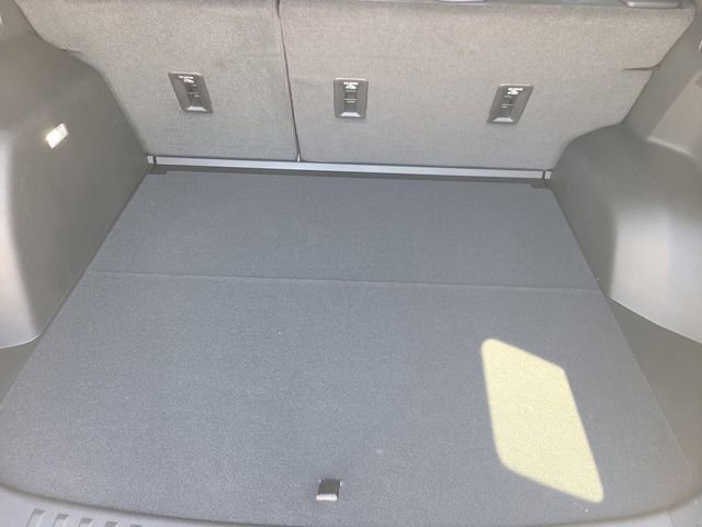 New 2026 Chevrolet Equinox LT w/ Safety and Technology Package FWD image 6