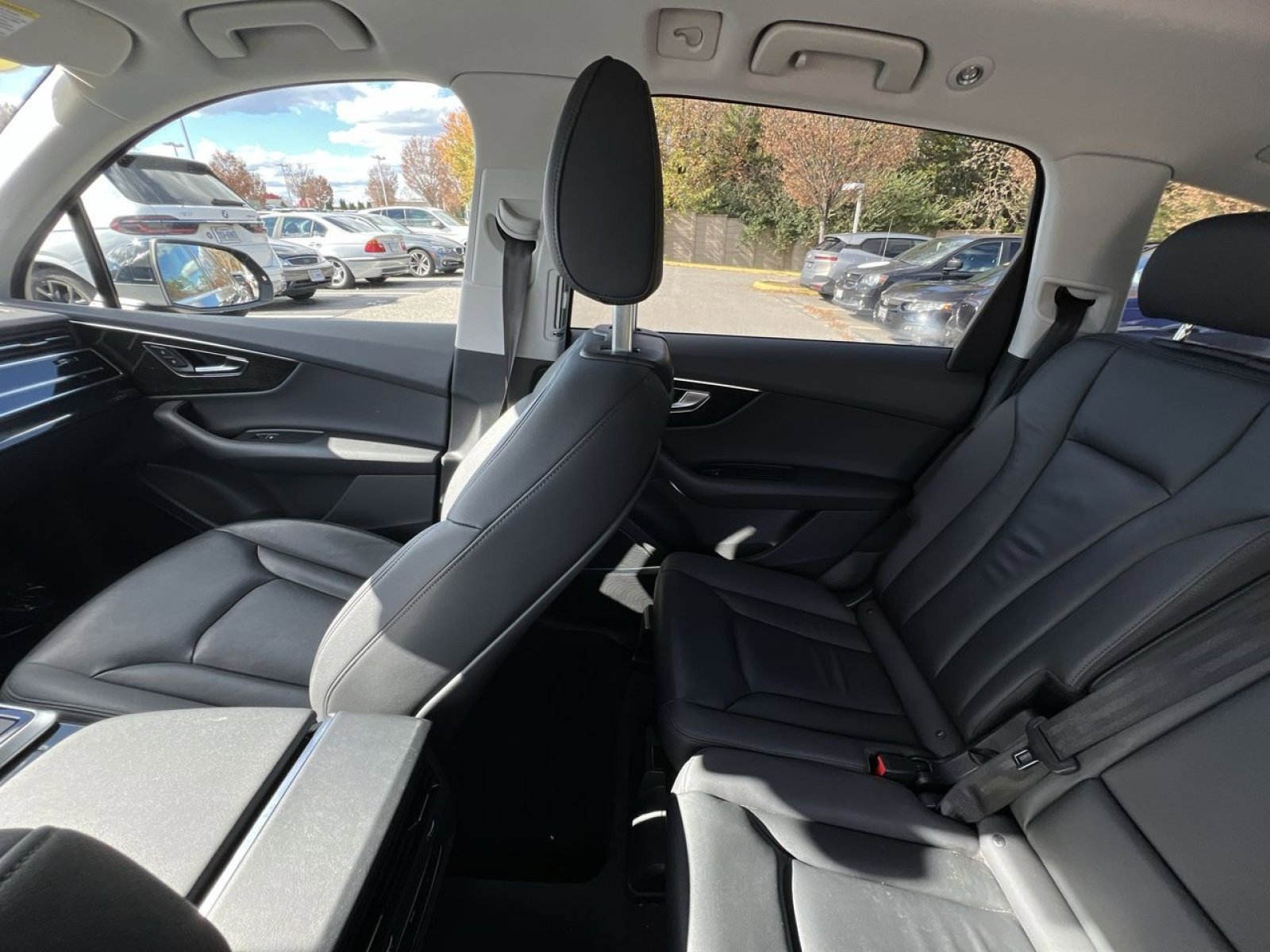 Used 2022 Audi Q7 Premium Plus image 3