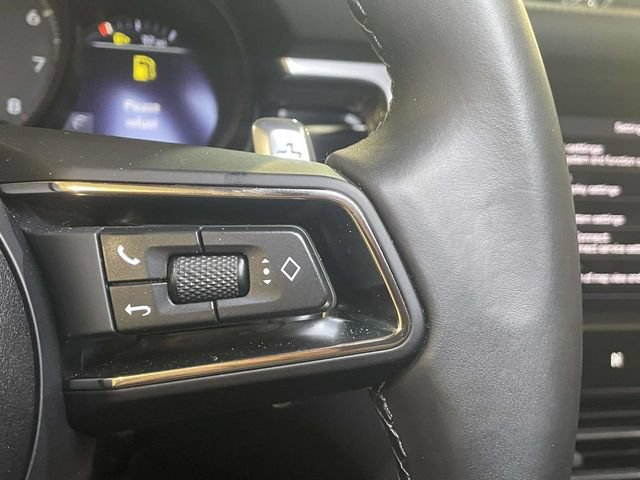 Certified 2024 Porsche Macan AWD/4WD image 43