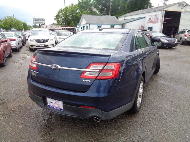 Used 2017 Ford Taurus SEL FWD image 32