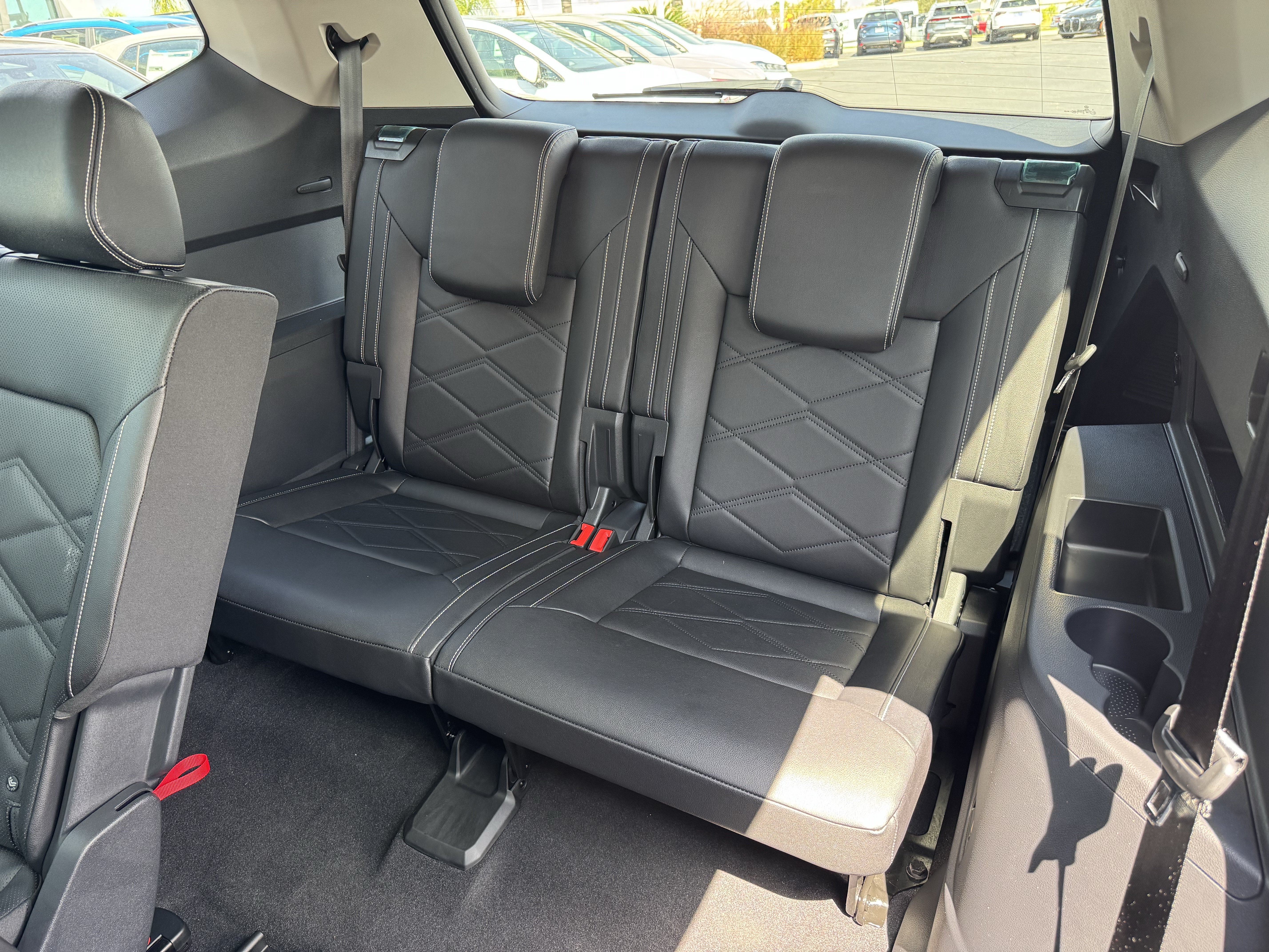 Used 2026 Volkswagen Atlas SE FWD image 33