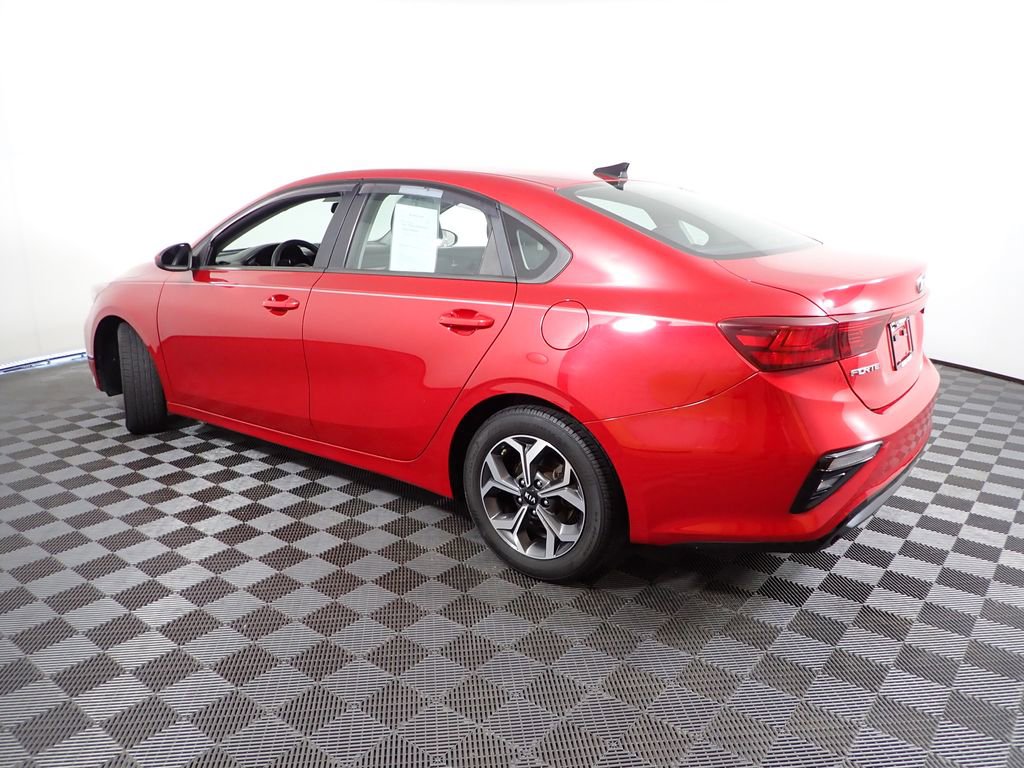 Used 2019 Kia Forte LXS FWD image 14