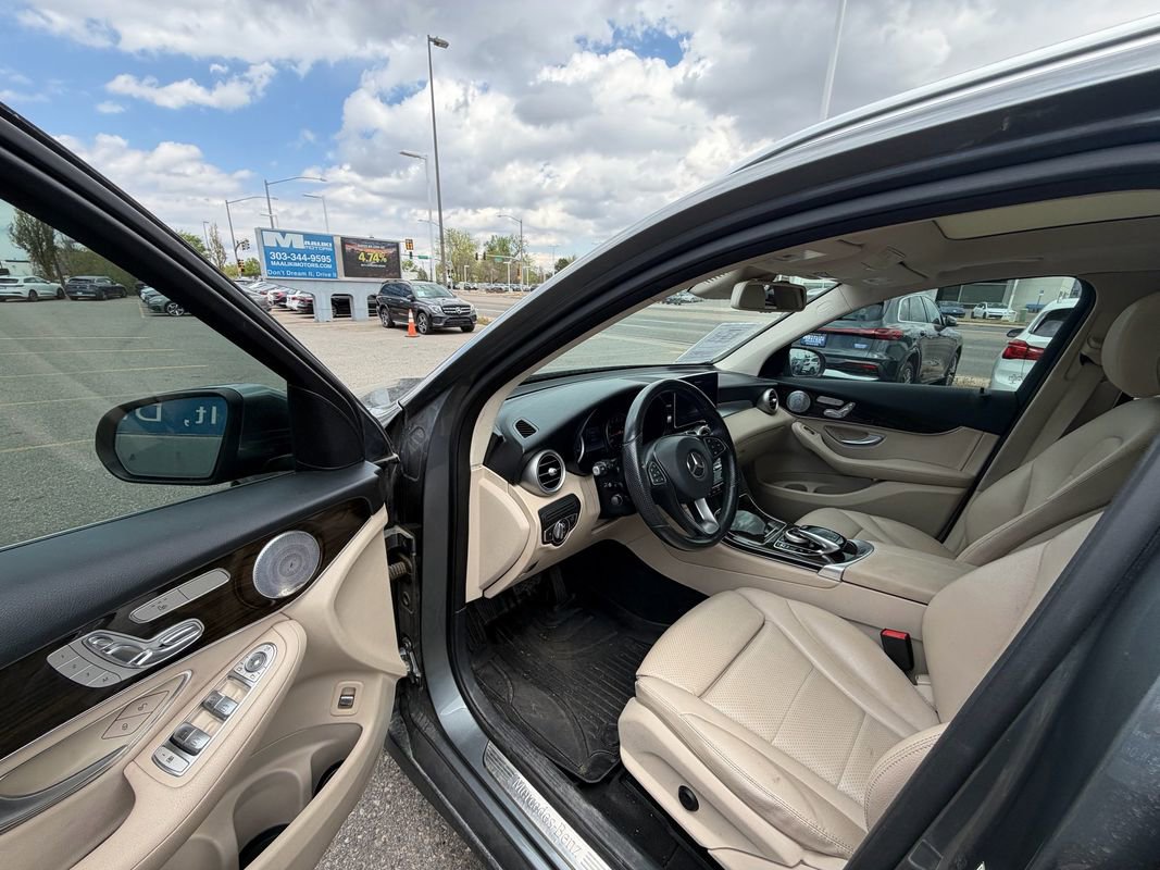 Used 2016 Mercedes-Benz GLC 300 4MATIC image 17