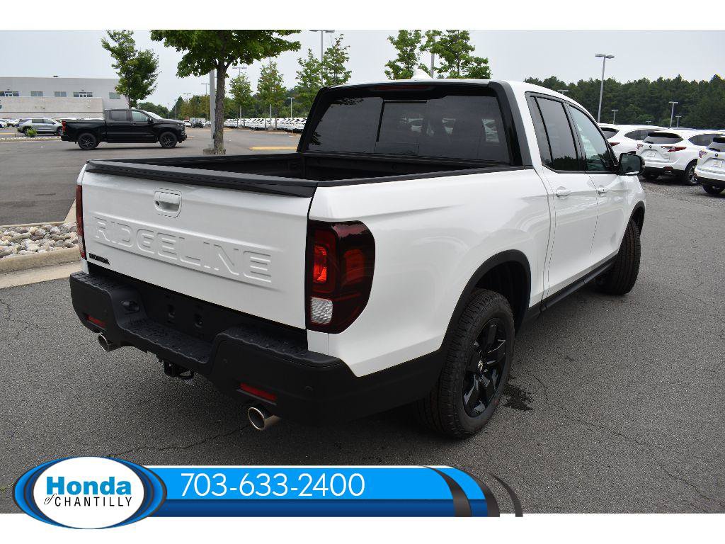 New 2026 Honda Ridgeline Black Edition image 7