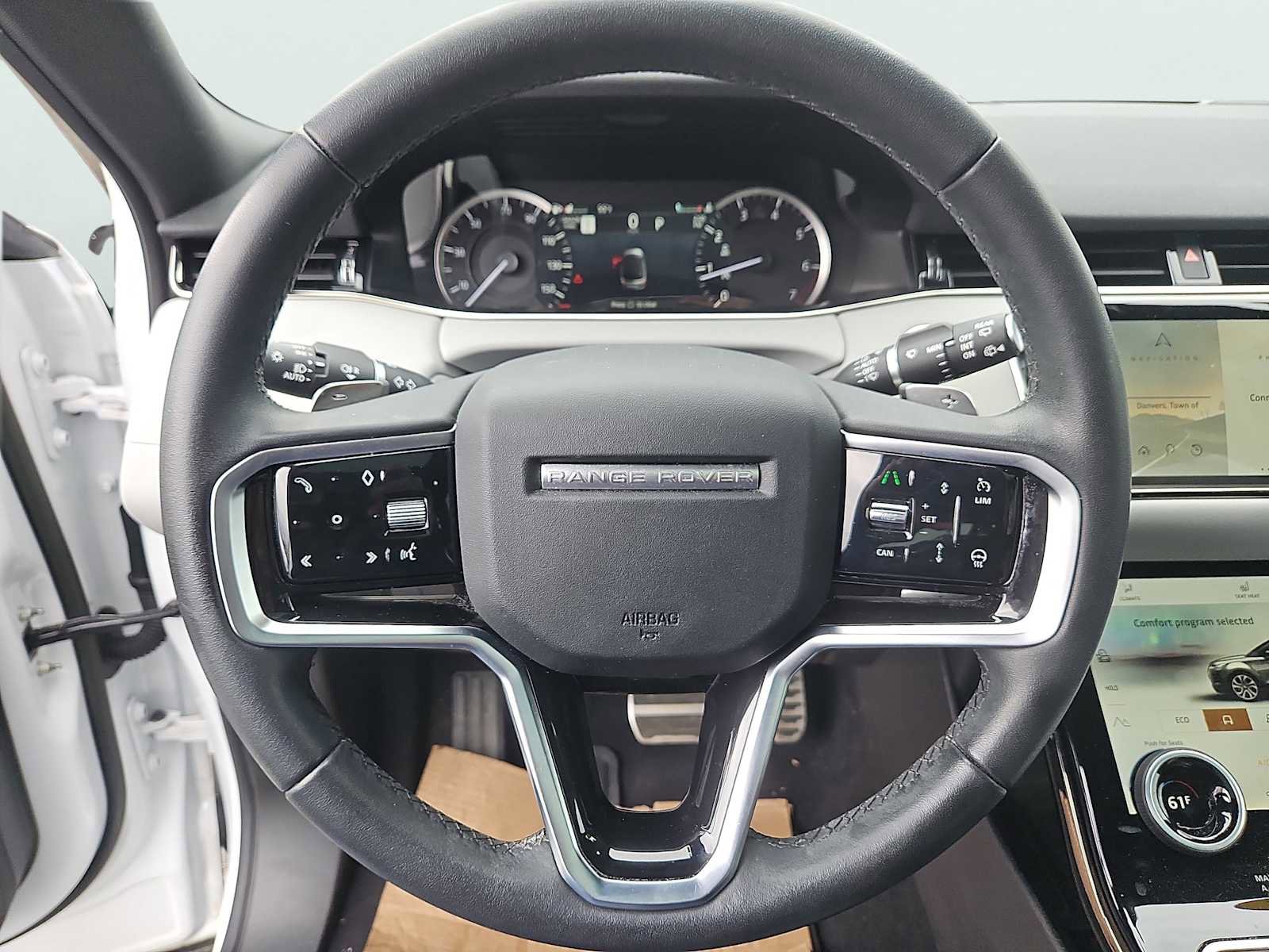 Used 2023 Land Rover Range Rover Evoque R-Dynamic SE AWD/4WD image 30