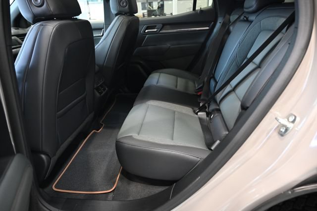 New 2026 GMC Terrain AT4 w/ Convenience Package III AWD/4WD image 11