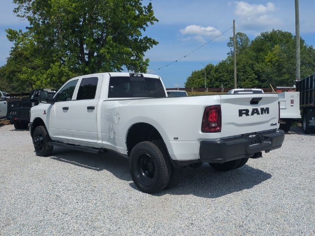 New 2026 RAM 3500 Tradesman AWD/4WD image 3