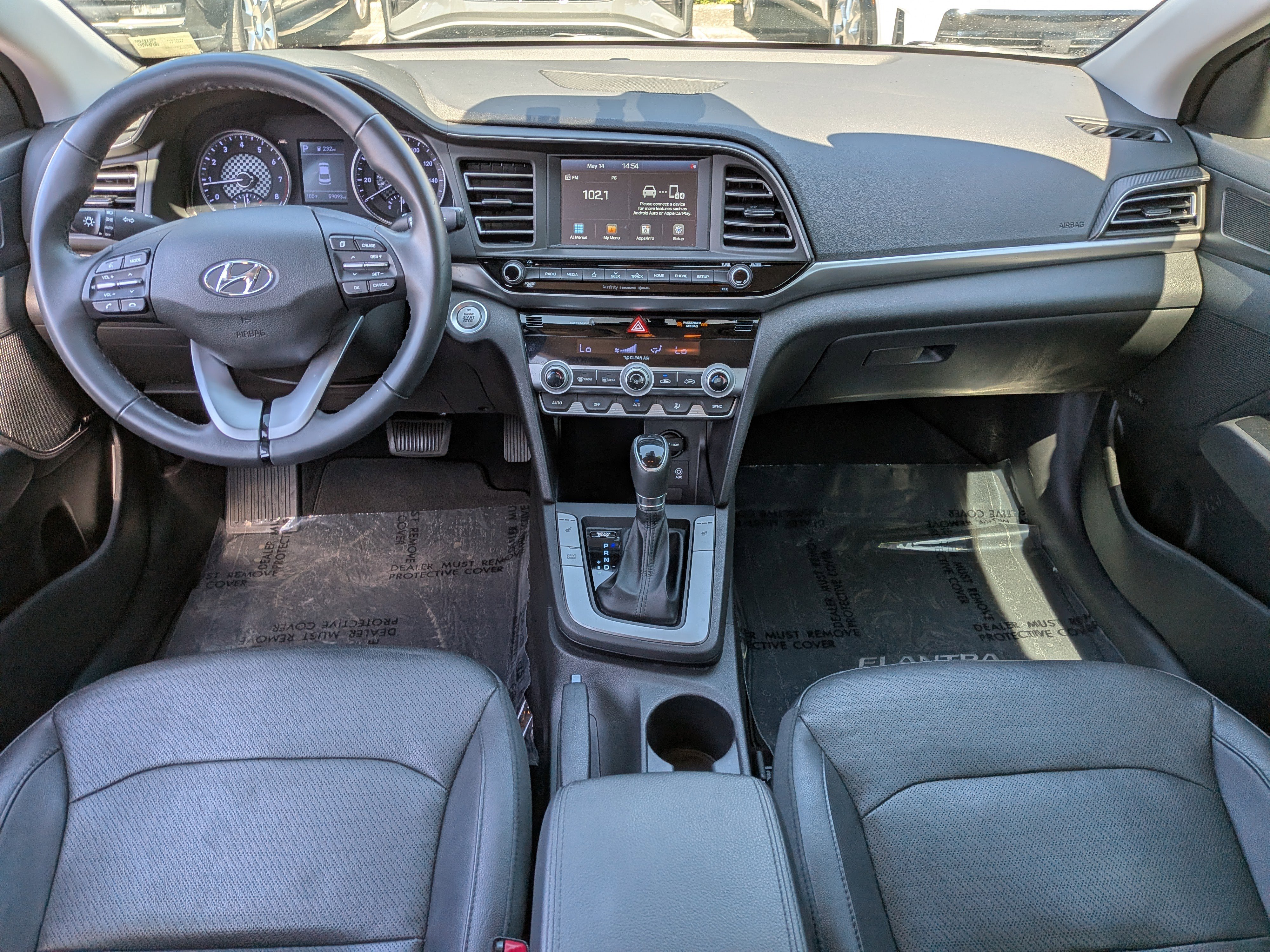 Used 2020 Hyundai Elantra Limited w/ Cargo Package (C1) FWD image 14