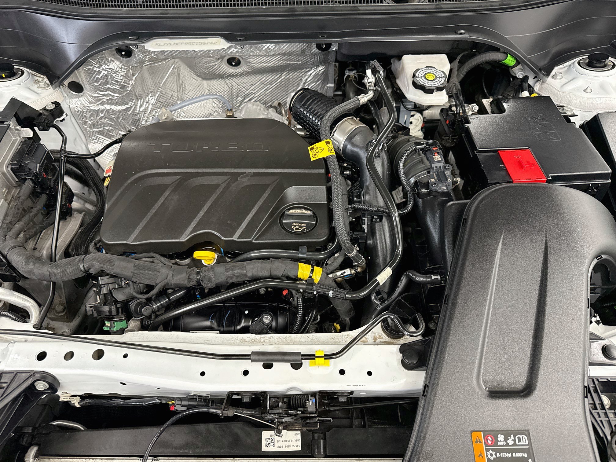 Used 2025 Chevrolet Trax LT FWD image 30
