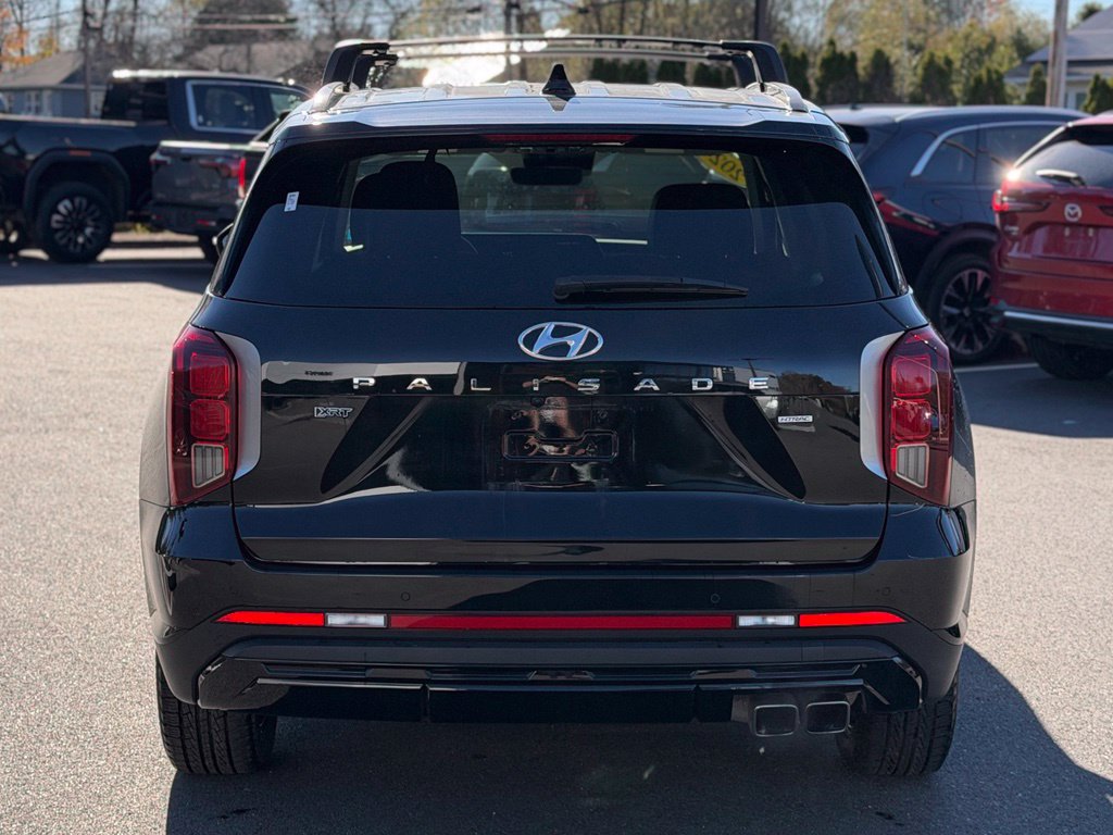 Used 2024 Hyundai Palisade XRT AWD/4WD image 3