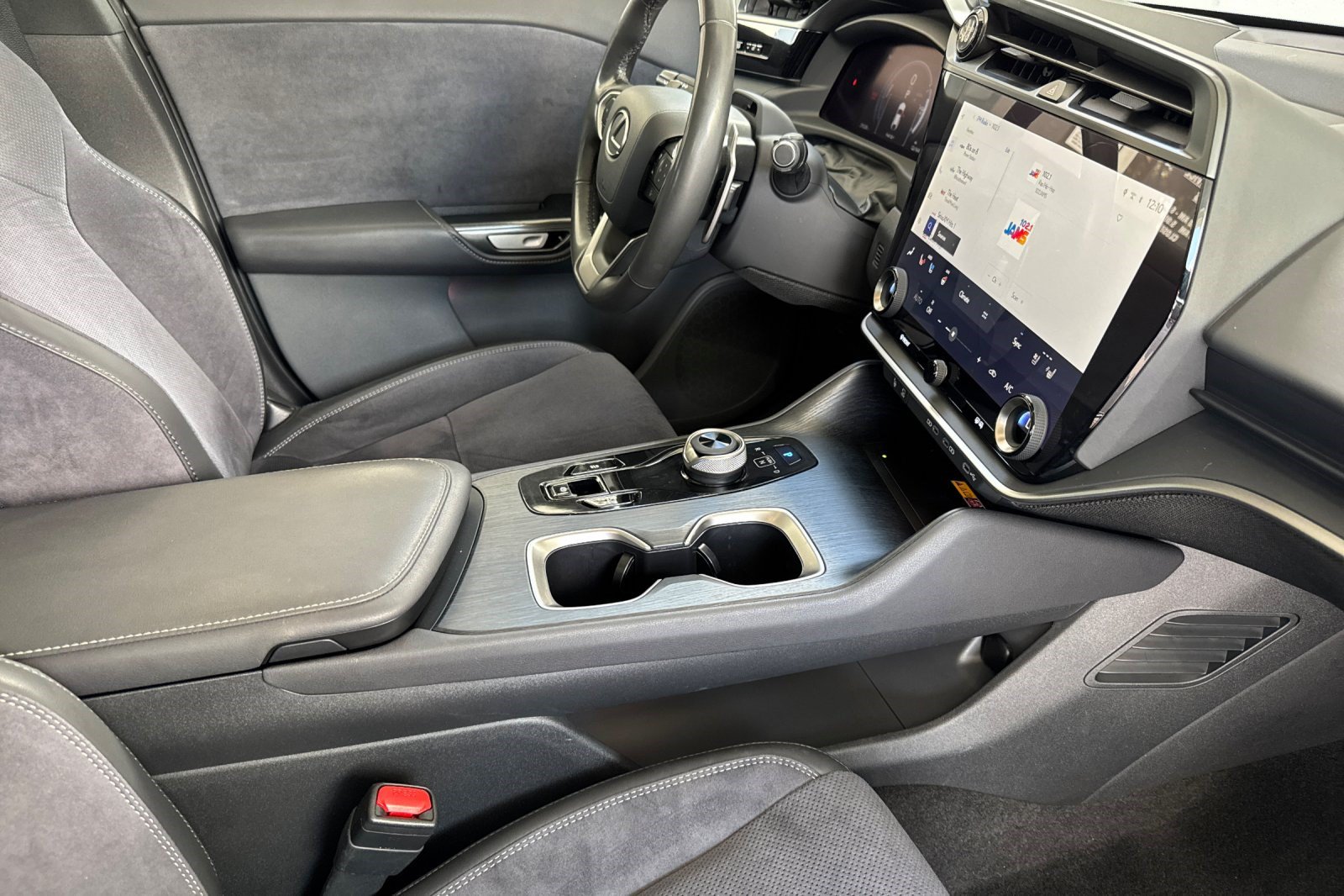 Certified 2024 Lexus RZ 300e Premium w/ Cold Area Package FWD image 20
