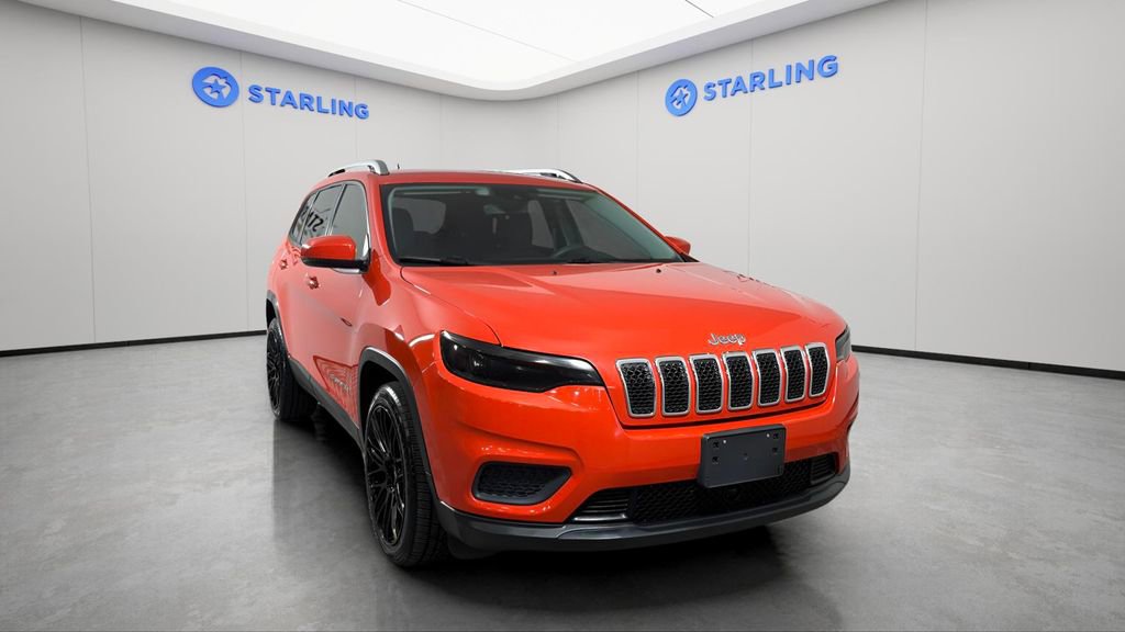 Used 2021 Jeep Cherokee Latitude FWD image 15