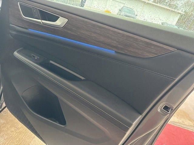 Used 2024 Volkswagen Atlas SEL image 26