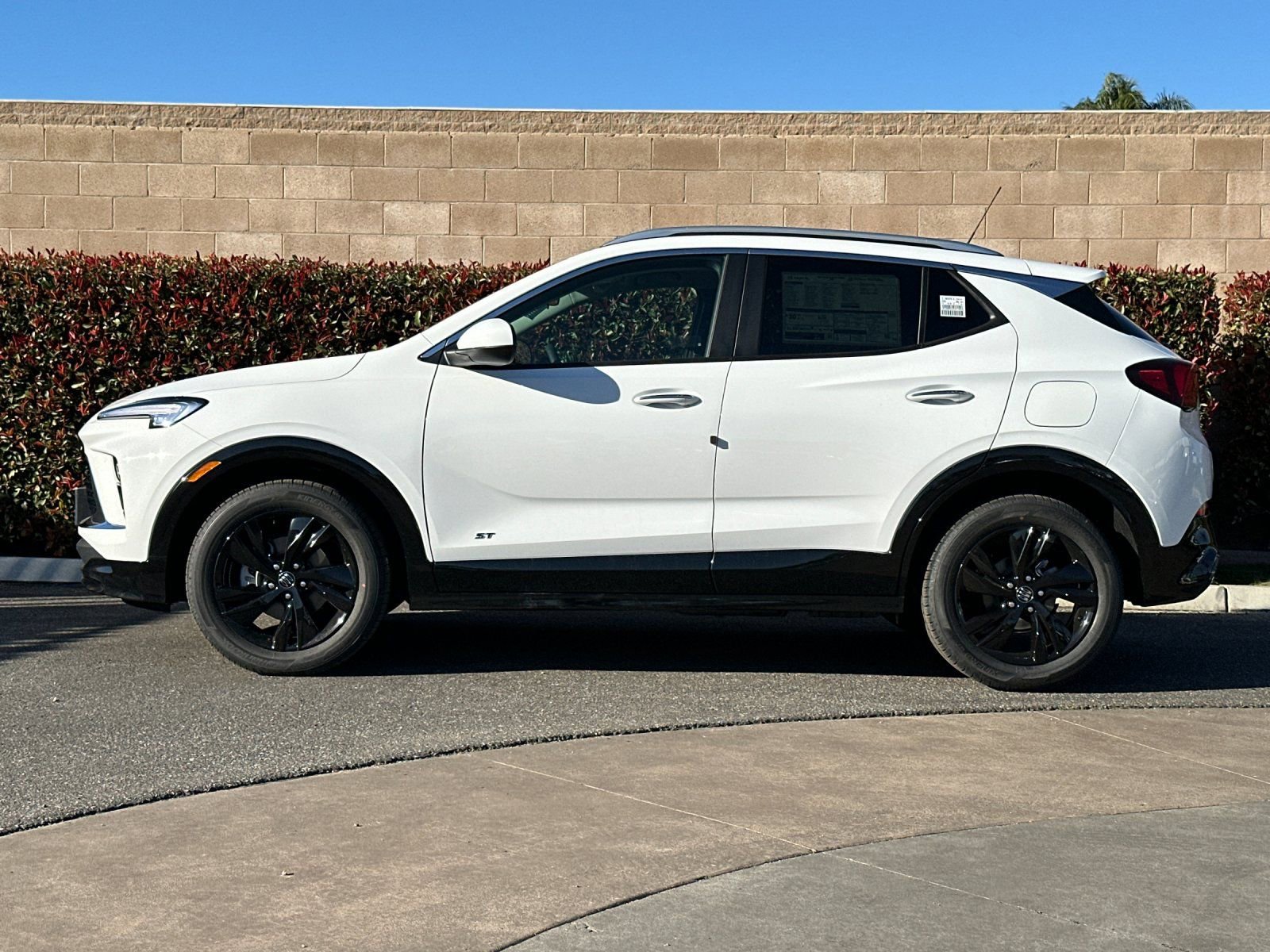 New 2026 Buick Encore GX Sport Touring image 7