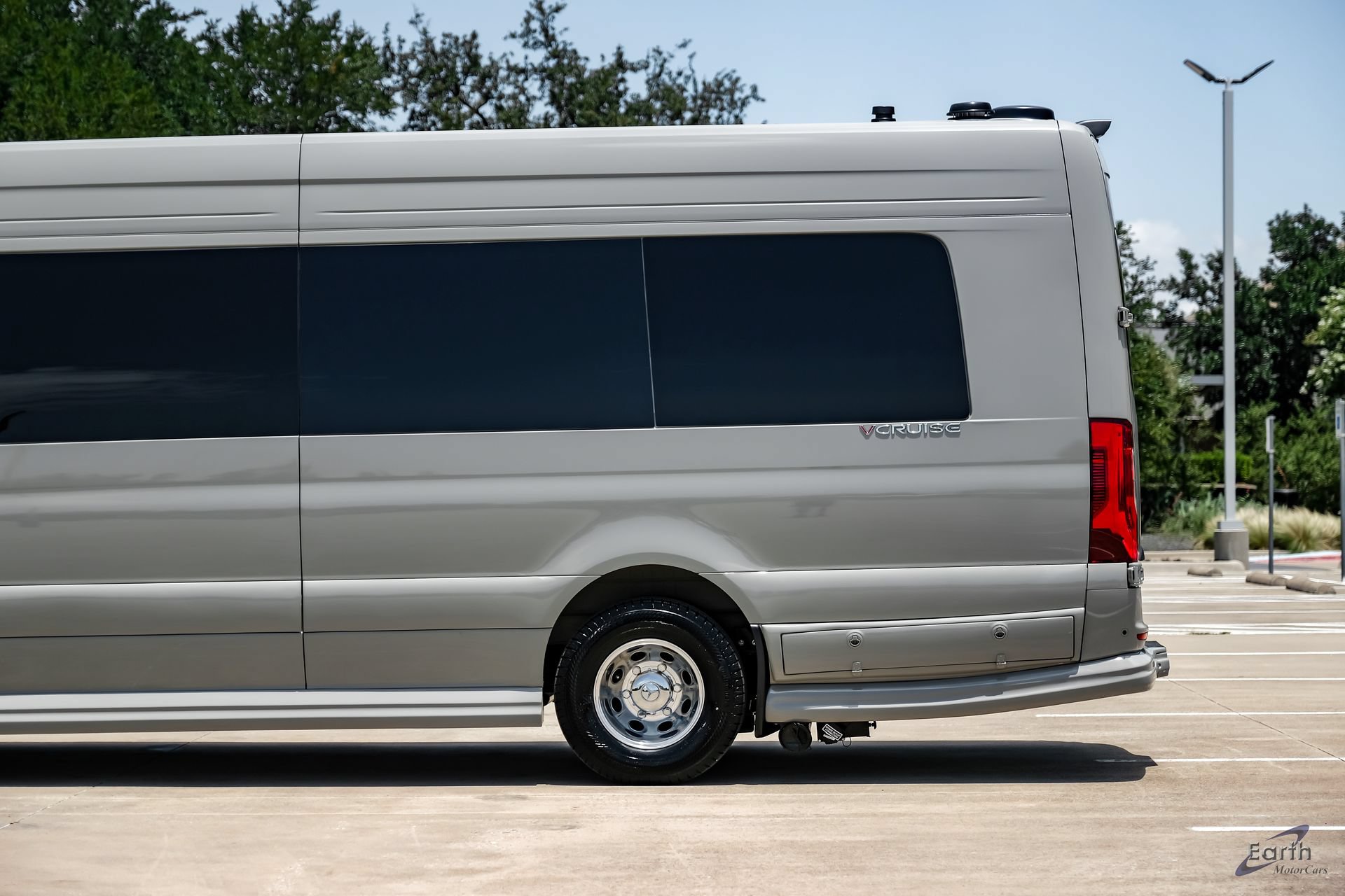 Used 2025 Mercedes-Benz Sprinter 3500 image 9